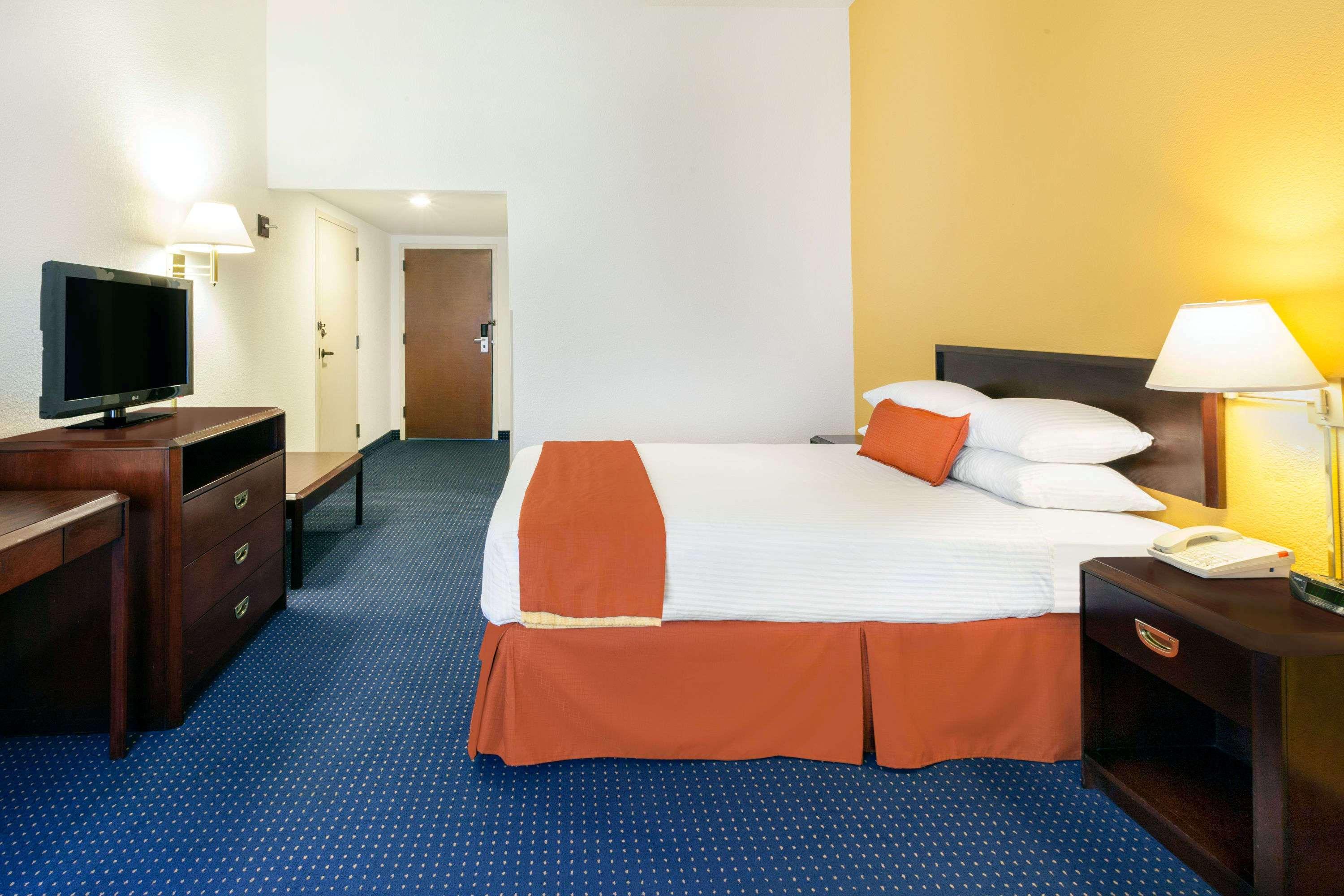 Wyndham Garden Monterrey Norte San Nicolas de los Garza Экстерьер фото